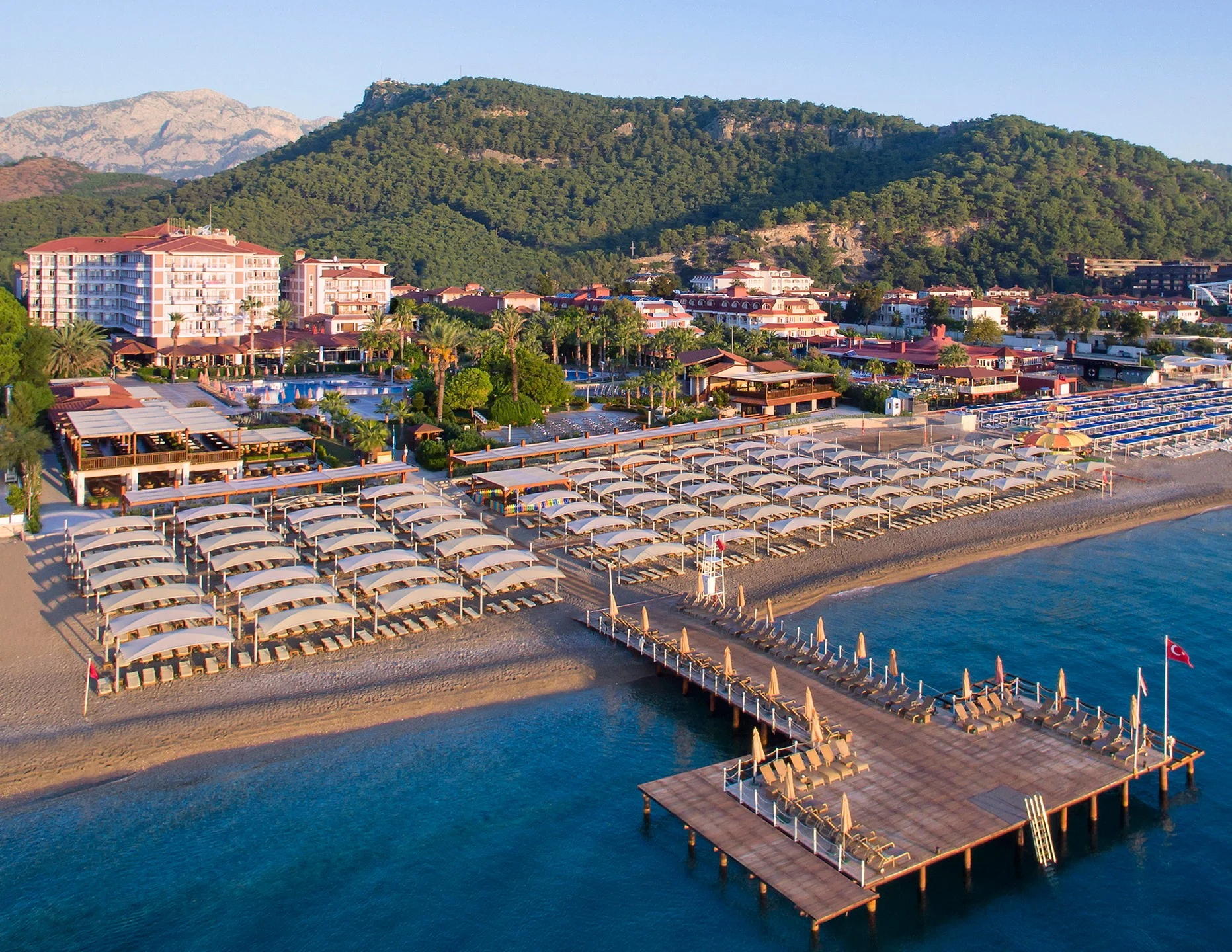 Akka Alinda Hotel rıhtım ve gölgelik projesi